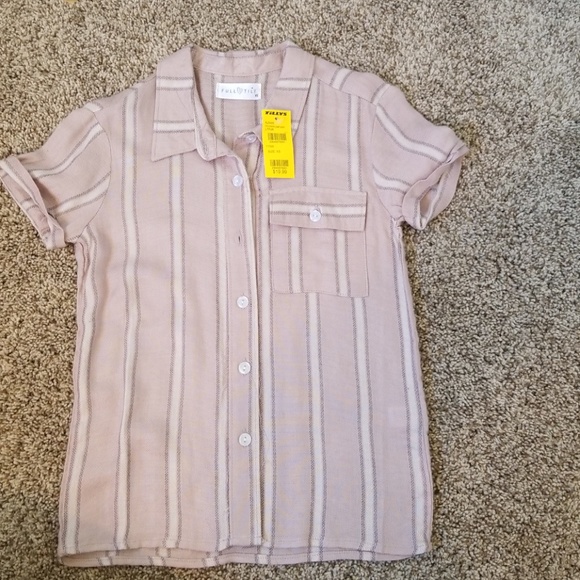 Button down shirt - Picture 1 of 1